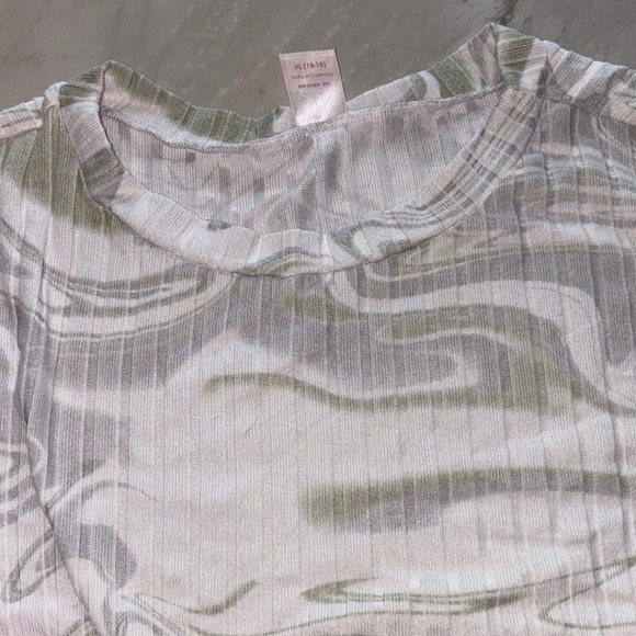 Secret Treasures Light Gray Ribbed Sweatshirt - Picture 3 of 5